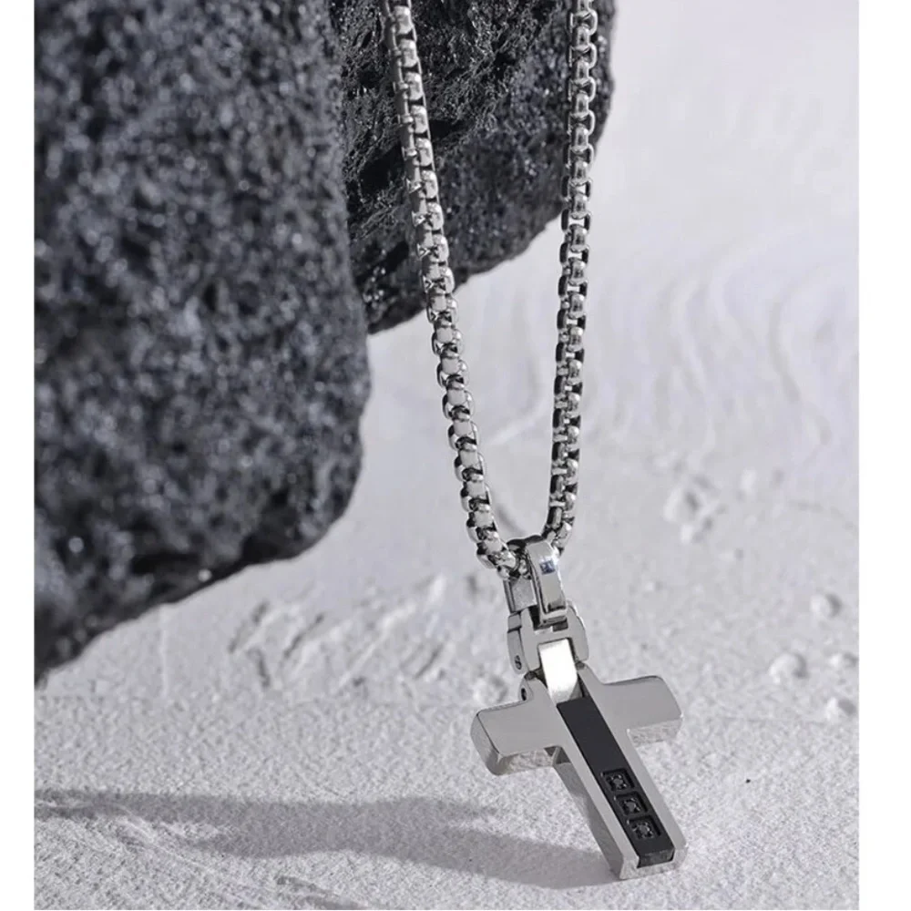 Mens Silver Enamel Zircon Cross Necklace